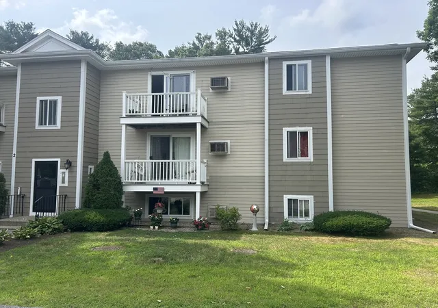 1st image of 451 School St #2-3, Marshfield, MA 02050 | MLS# 73552718