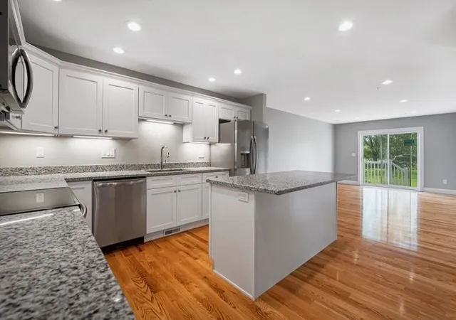 5th image of 4 Sabrina Way #E, Agawam, MA 01001 | MLS# 73462123