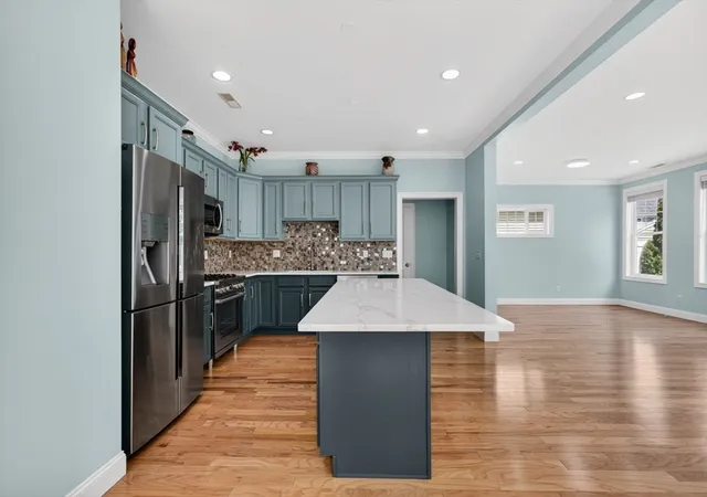 3rd image of 12 Old County Rd, Salisbury, MA 01952 | MLS# 73521086
