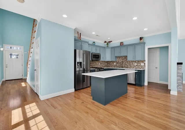 4th image of 12 Old County Rd, Salisbury, MA 01952 | MLS# 73521086