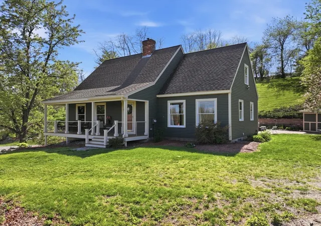 Homes for sale in Sutton, MA | 96 Town Farm Road, Sutton, MA 01590 | MLS# 73518684