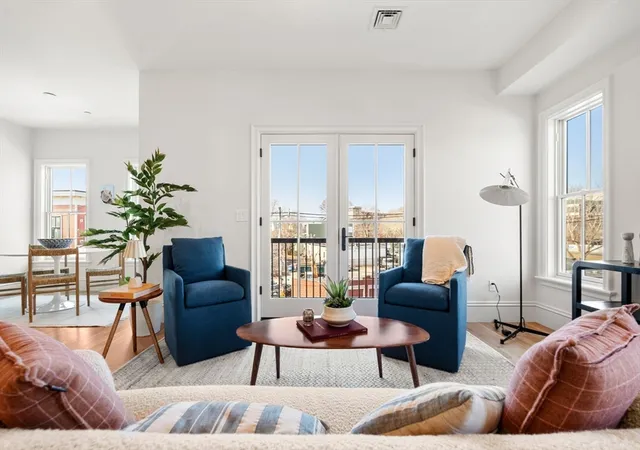 Listing Photo 4 - Condo for sale in building located at 60 Williams St, Boston, MA 02130 - Unit #402