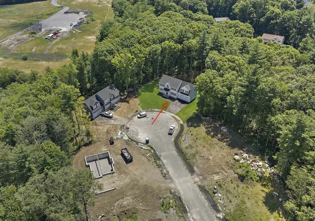 39th image of 4 Clarendon Circle, Holbrook, MA 02343 | MLS# 73567851