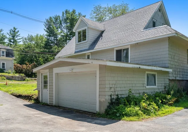 8th image of 55 Chestnut St, North Reading, MA 01864 | MLS# 73556232