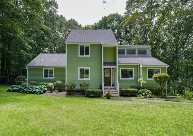 42nd image of 7 Daniels Road, Mendon, MA 01756 | MLS# 73560296