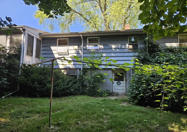3rd image of 37 Academy St, Chicopee, MA 01013 | MLS# 73566671