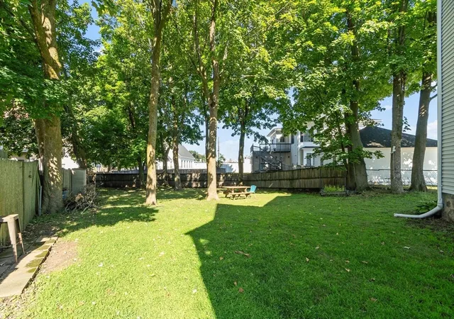 24th image of 372 Cabot St #1, Beverly, MA 01915 | MLS# 73559979