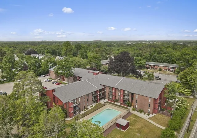 Homes for sale in Taunton, MA | 170 Highland St #101C, Taunton, MA 02780 | MLS# 73545212