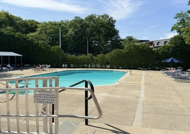 26th image of 406 Paradise Rd #1C, Swampscott, MA 01907 | MLS# 73565465