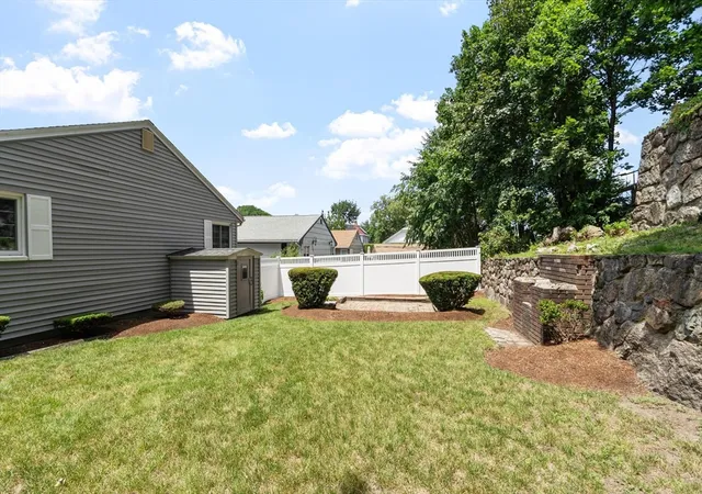 5th image of 18 Quebec Ct, Lynn, MA 01905 | MLS# 73551584