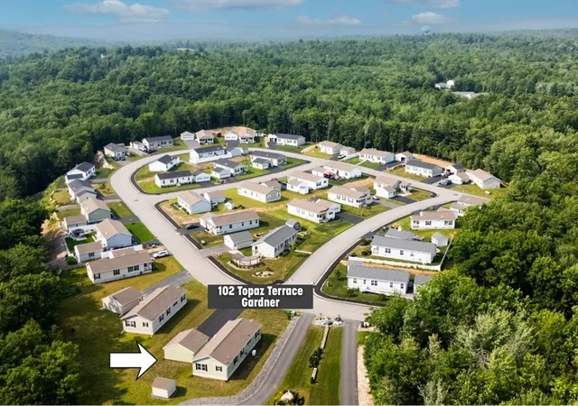2nd image of 102 Topaz Terrace, Gardner, MA 01440 | MLS# 73551675