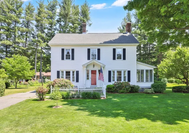 Homes for sale in Westfield, MA | 32 Spruce Street, Westfield, MA 01085 | MLS# 73531520