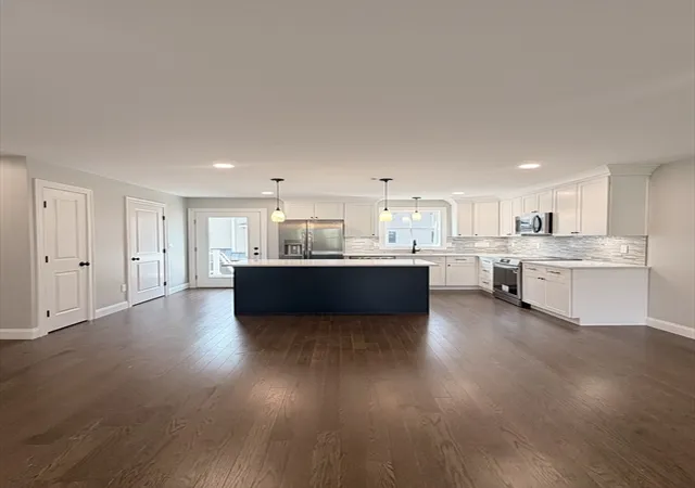 Photo 4 of Condo for sale at 9 Acton Rd #6, Chelmsford, MA 01824 | MLS# 73457362 | Listing updated on 2026-08-25