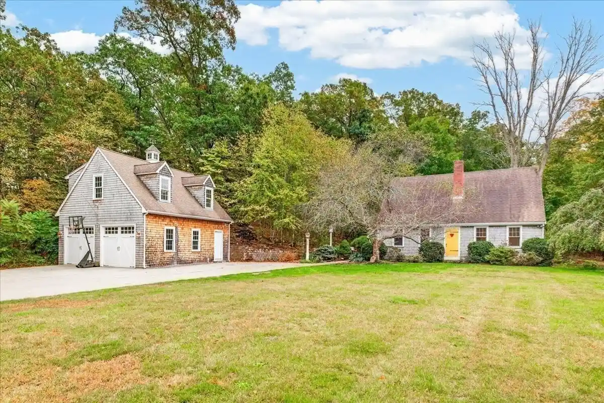 Single family home for sale at 395 Prospect St, Norwell, MA 02061 | MLS# 73591135