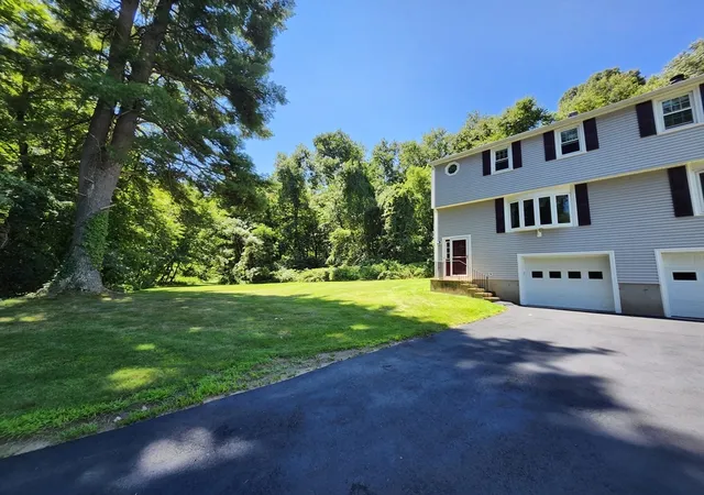 2nd image of 10 Concord Rd #10, Millbury, MA 01527 | MLS# 73565970