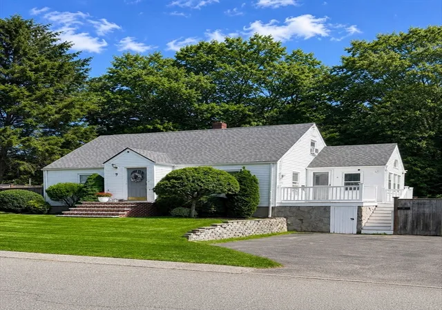 2nd image of 9 Guild Rd, Beverly, MA 01915 | MLS# 73557368