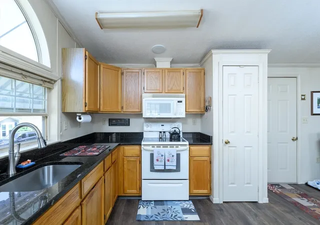 Homes for sale in Auburn, MA | 47 Washington Street #55, Auburn, MA 01501 | MLS# 73525350