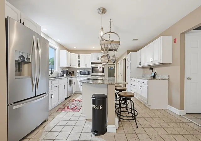 Homes for sale in Plainville, MA | 24 Rhodes St, Plainville, MA 02762 | MLS# 73540859