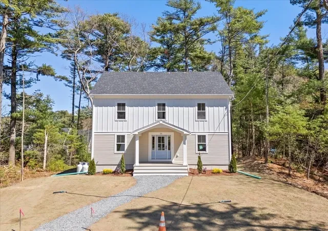 1st image of 25 Lynn St, Marshfield, MA 02050 | MLS# 73514240