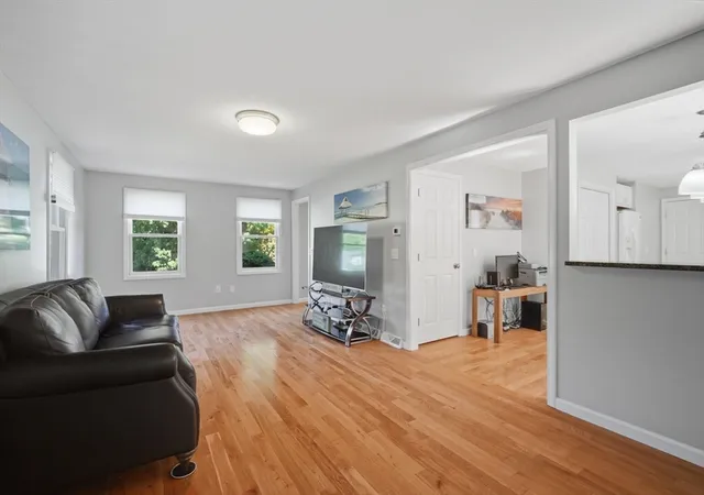 Photo 3 of Sale Pending at 78 Oak Brook Dr, East Longmeadow, MA 01028 | MLS# 73564724 | Listing updated on 2026-09-23