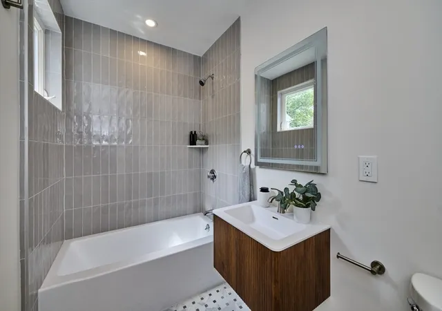 5th image of 17 Macarthur Street, Somerville, MA 02145 | MLS# 73560505
