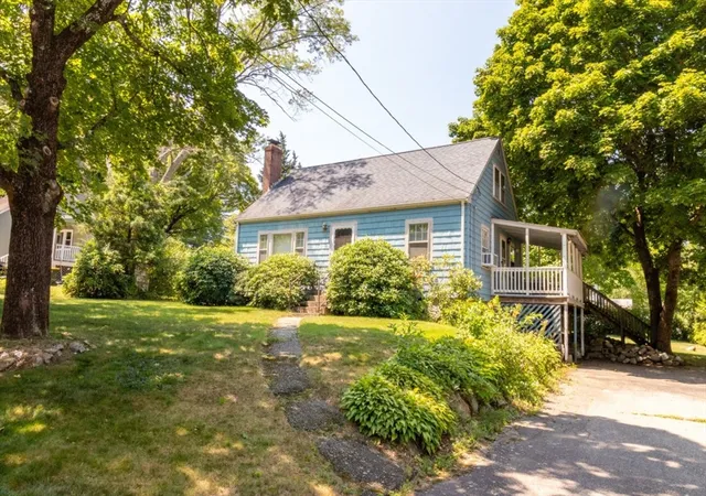 2nd image of 46 Conlyn Avenue, Franklin, MA 02038 | MLS# 73556156
