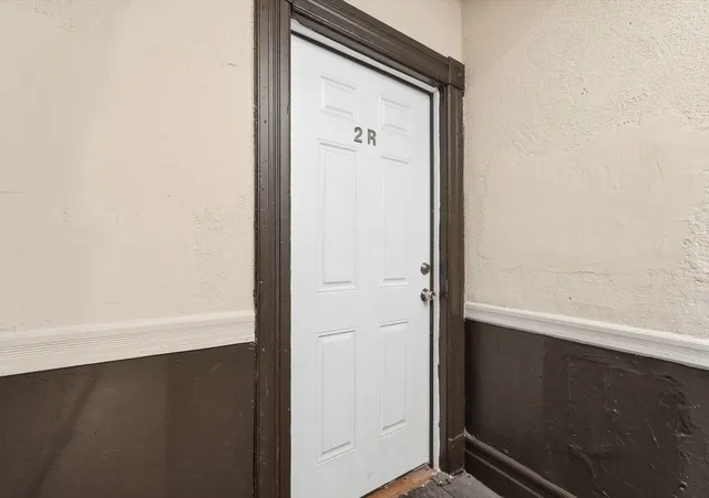 Listing Photo 5 - Condo for sale in building located at 281-285 Belmont Ave, Springfield, MA 01108