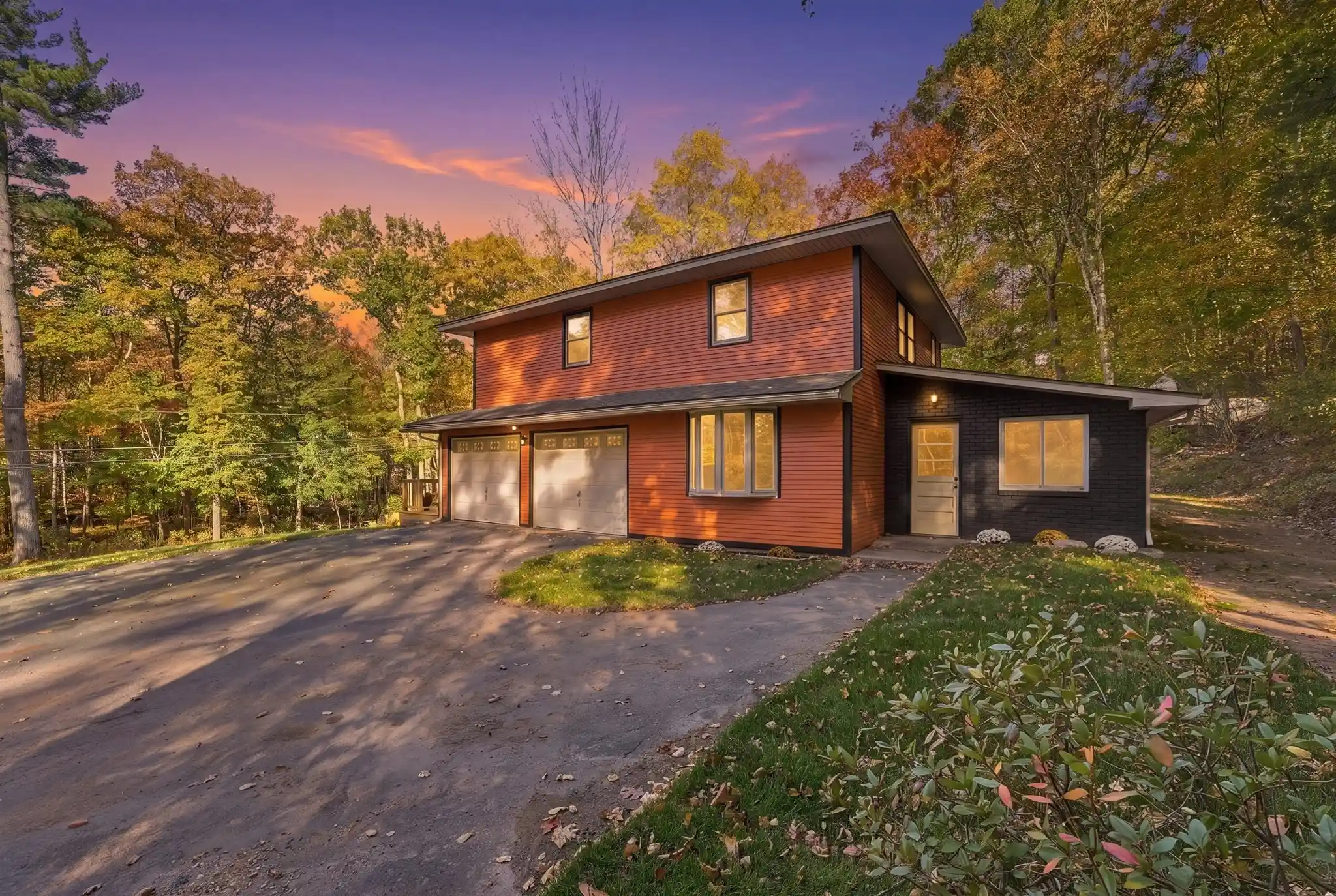 Photo 1 of Single family home for sale at 1273 General Knox Rd, Russell, MA 01071 | MLS# 73594119 | Listing updated on 2026-10-29
