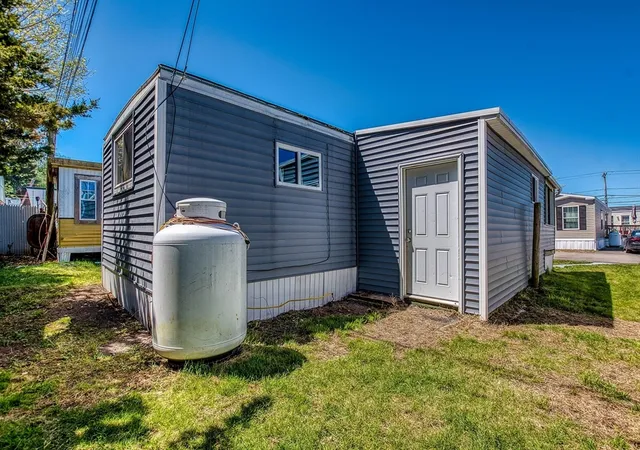Homes for sale in Wareham, MA | 2 Depot St #2, Wareham, MA 02538 | MLS# 73510545