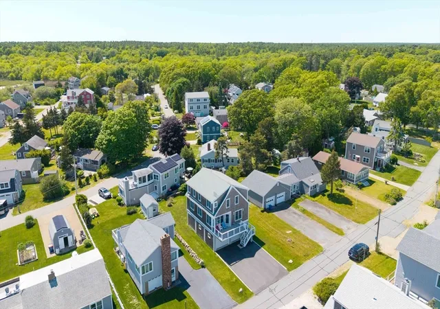 4th image of 35 Shore Dr, Mattapoisett, MA 02739 | MLS# 73530267