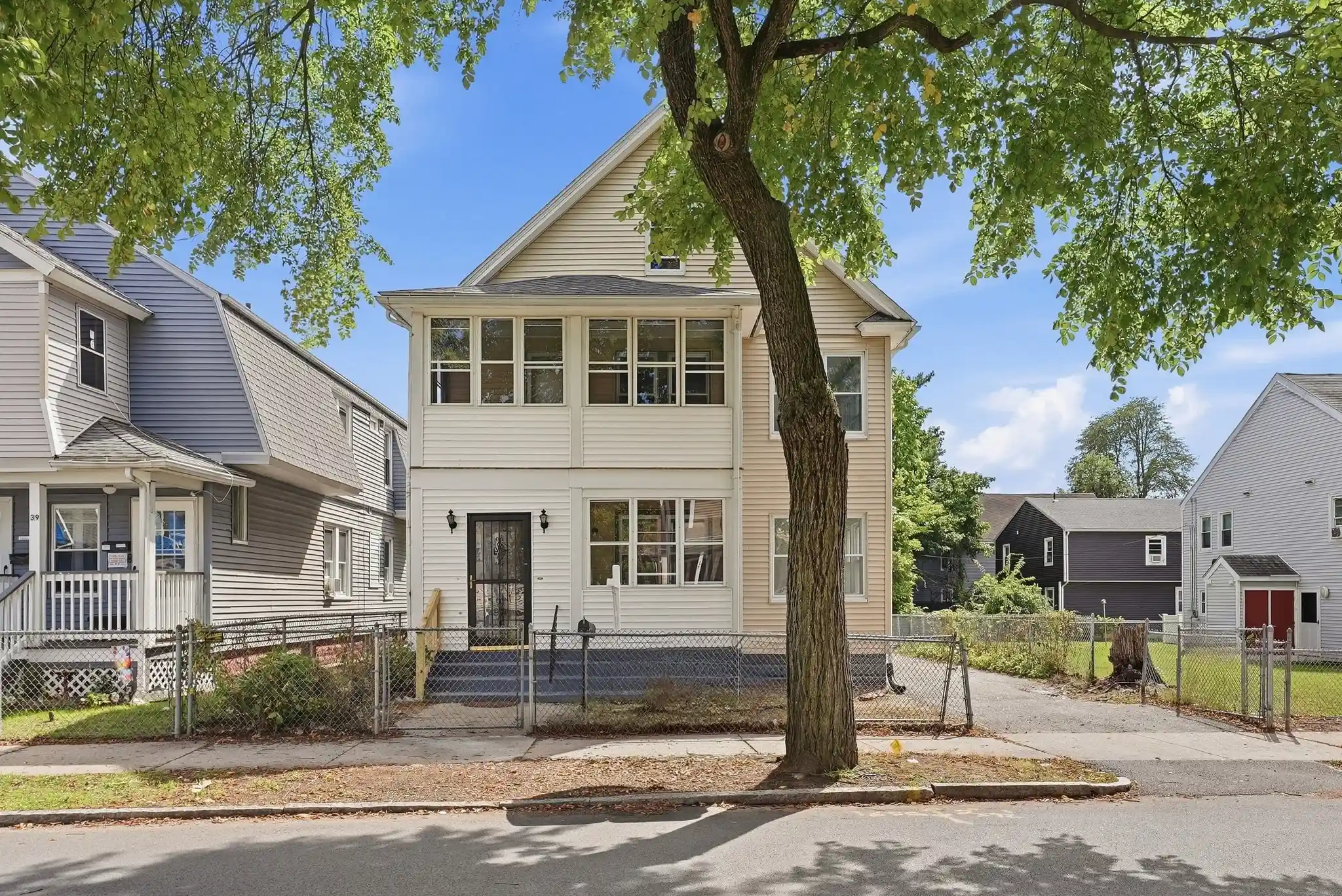 Photo 1 of Multi family home for sale at 35 37 Acorn St, Springfield, MA 01109 | MLS# 73591642 | Listing updated on 2026-10-21