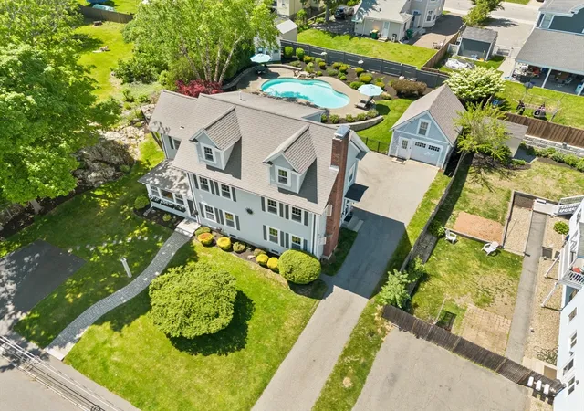 Homes for sale in Woburn, MA | 25 Franklin St, Woburn, MA 01801 | MLS# 73531883