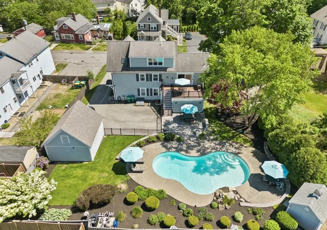 Homes for sale in Woburn, MA | 25 Franklin St, Woburn, MA 01801 | MLS# 73531883