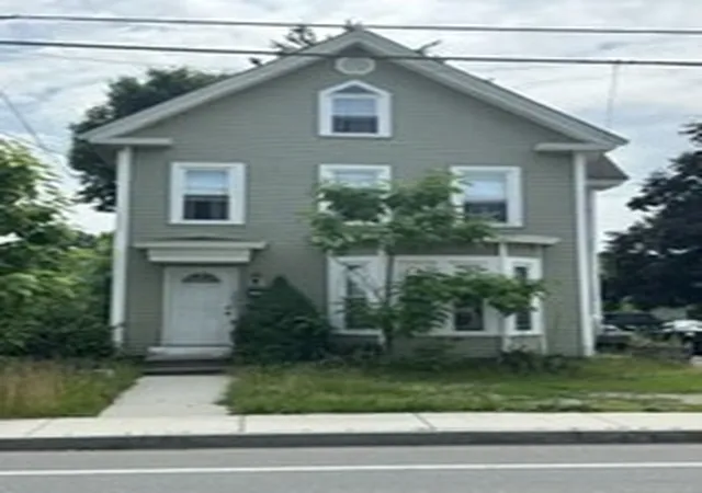 Homes for sale in Clinton, MA | 471 High St, Clinton, MA 01510 | MLS# 73543068