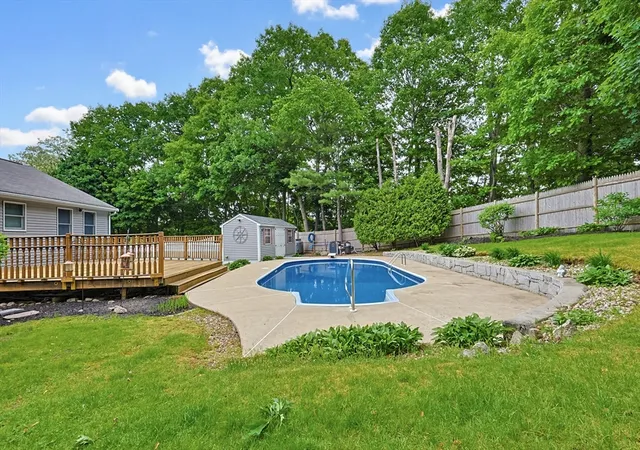 Homes for sale in Lynnfield, MA | 5 Otter Pond Road, Lynnfield, MA 01940 | MLS# 73531659
