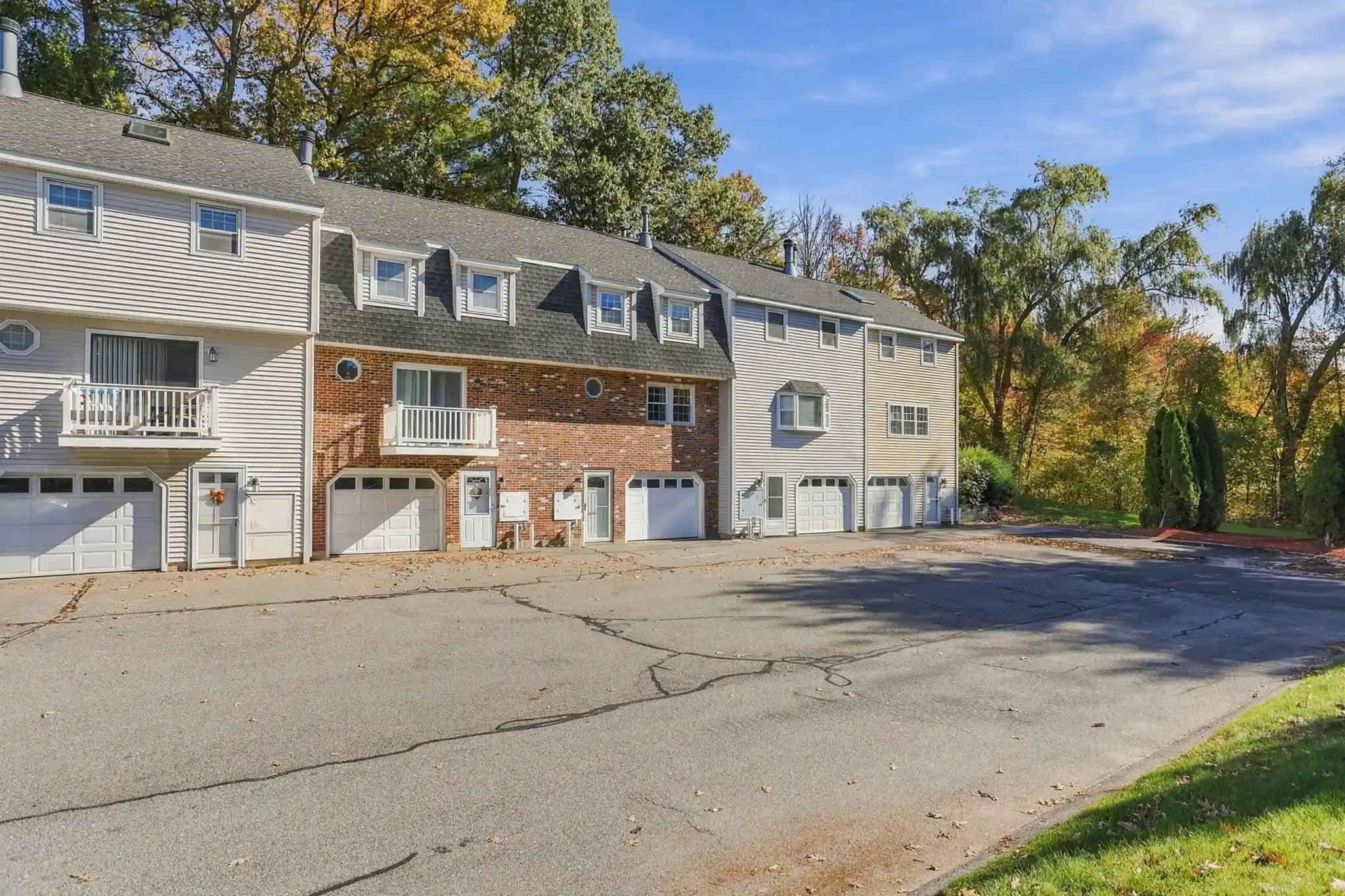 Condo for sale at 32 Frederick St #6, Dracut, MA 01826 | MLS# 73594354