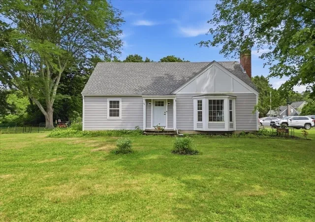 Homes for sale in Rehoboth, MA | 35 Anawan St, Rehoboth, MA 02769 | MLS# 73549065