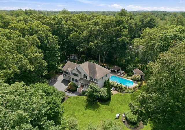 1st image of 112 Aldrich Rd, Wilmington, MA 01887 | MLS# 73554773