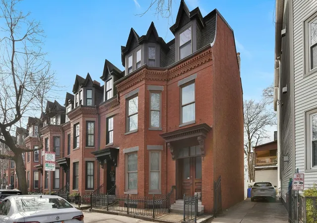 25th image of 317 K St, Boston, MA 02127 | MLS# 73328497