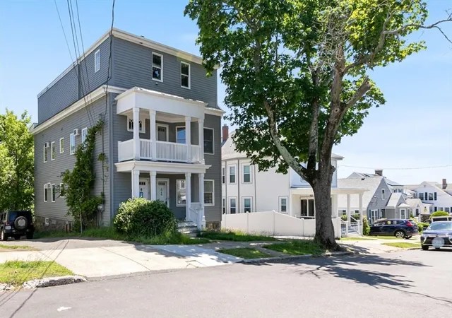 2nd image of 87 Bellevue Rd, Lynn, MA 01904 | MLS# 73530282