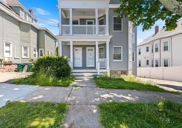 Listing Photo 4 - Condo for sale in building located at 87 Bellevue Rd, Lynn, MA 01904