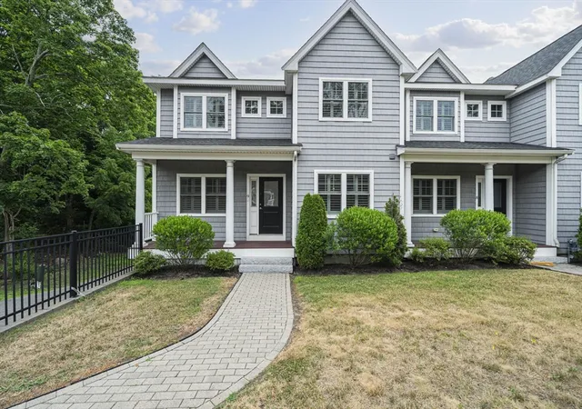 Homes for sale in Braintree, MA | 205 Elm St #9, Braintree, MA 02184 | MLS# 73546904