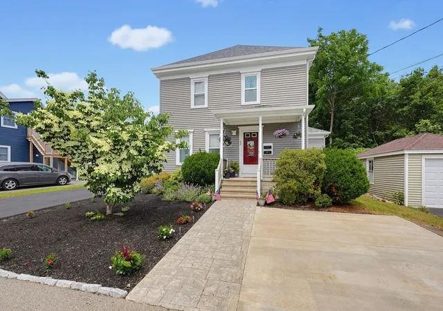42nd image of 80 Pearl St, Middleboro, MA 02346 | MLS# 73539985