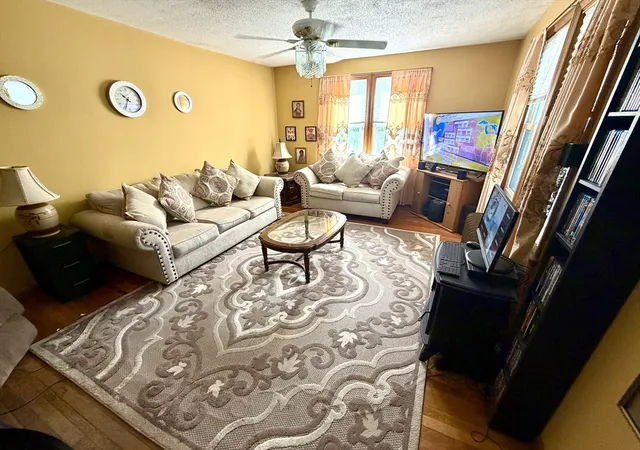 2nd image of 87 Hamburg, Springfield, MA 01107 | MLS# 73561887