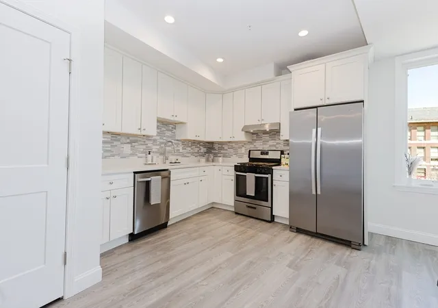 4th image of 92-94 George St #203, Roxbury, MA 02119 | MLS# 73543890
