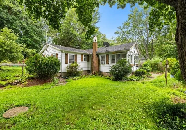 1st image of 243 Bartlett Road, Plymouth, MA 02360 | MLS# 73557079