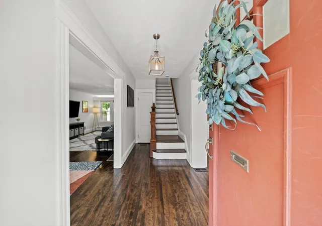 2nd image of 19 Broadway, Lynn, MA 01904 | MLS# 73528011
