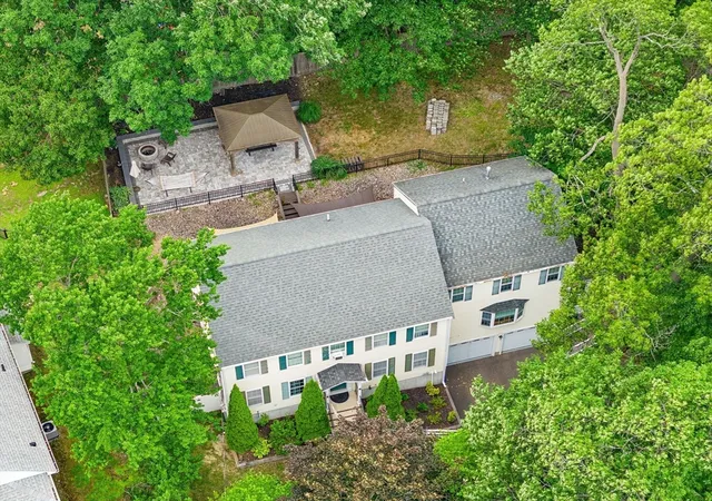 2nd image of 45 Braeburn Rd, Hyde Park, MA 02136