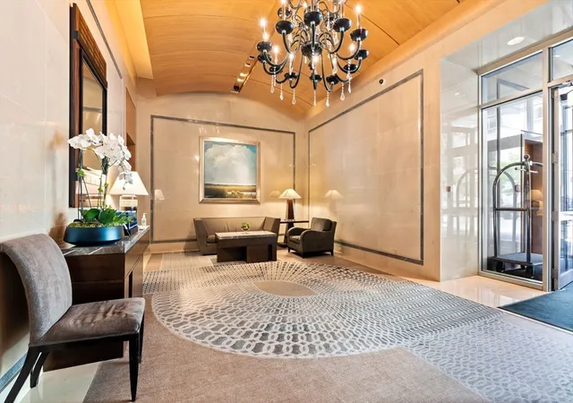 2nd image of 778 Boylston St, Boston, MA 02199