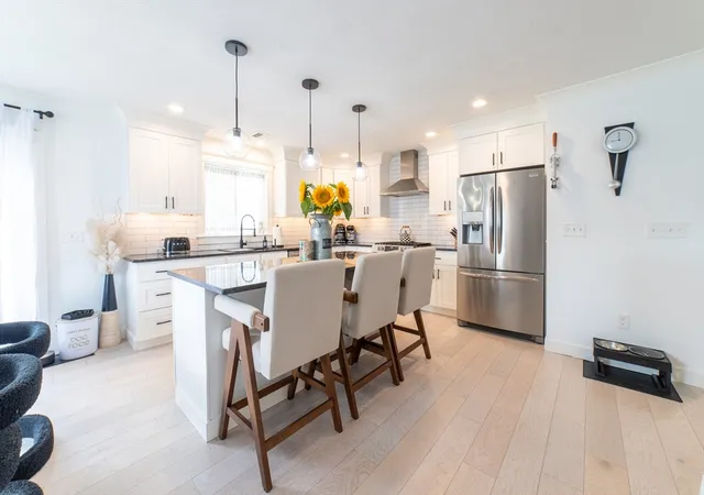 3rd image of 29 Phyllis Rd, Taunton, MA 02780 | MLS# 73555028